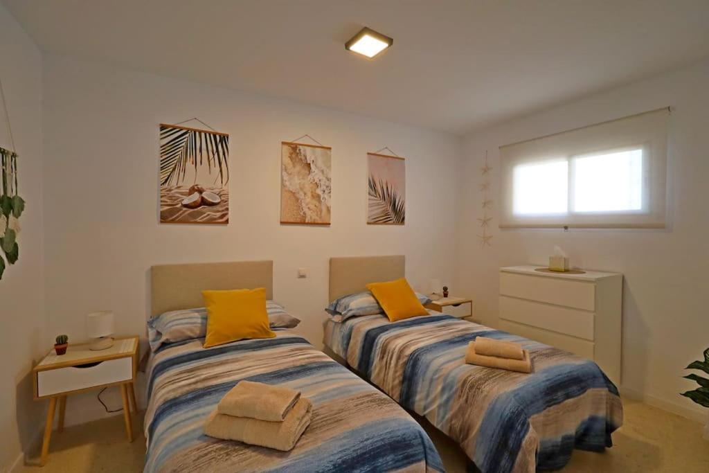 Apartamento Vistas Al Mar Y Al Puerto Deportivo Benalmádena Exterior foto