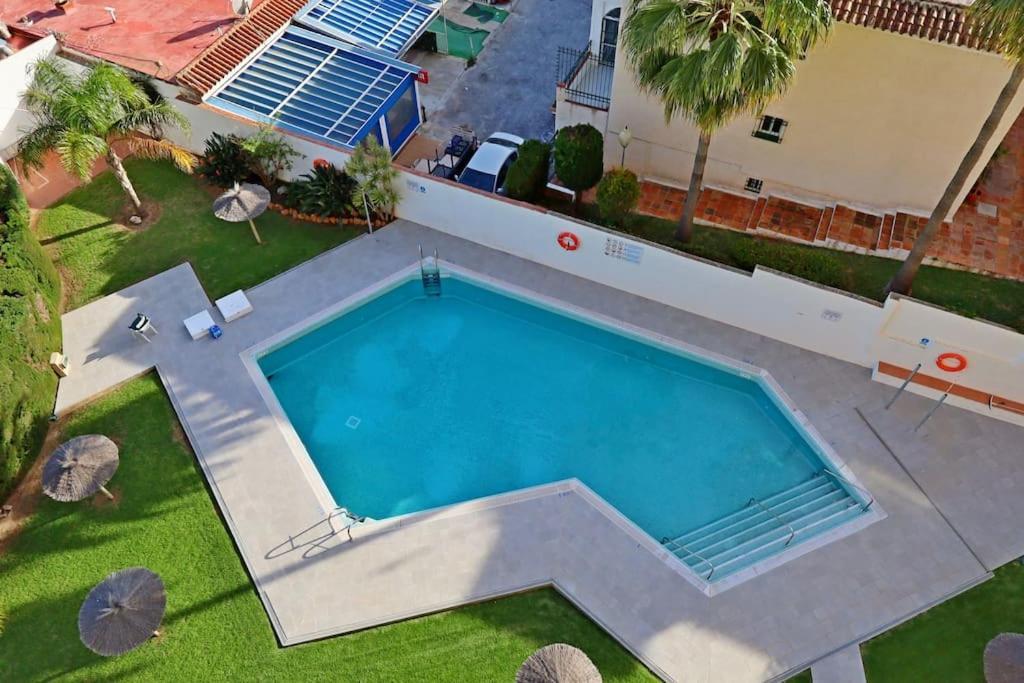 Apartamento Vistas Al Mar Y Al Puerto Deportivo Benalmádena Exterior foto